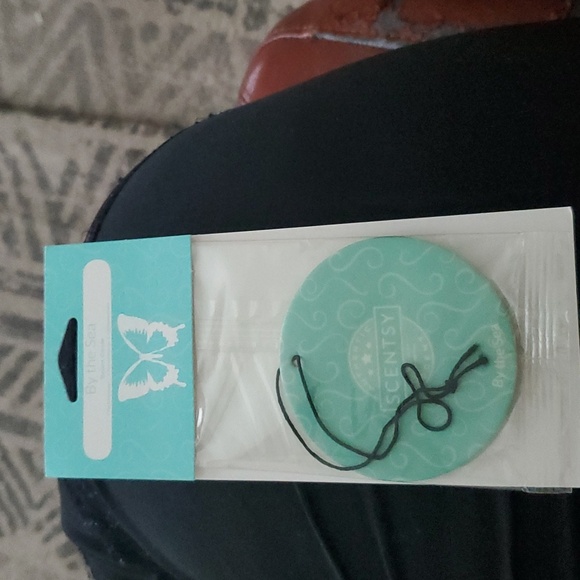 Scentsy Scent Circle By The Sea - Picture 1 of 3